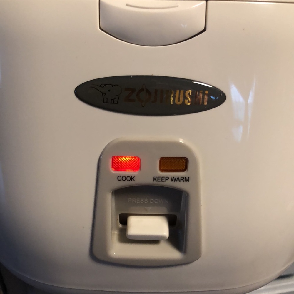 Zojirushi Rice cooker - Picture 10 of 14